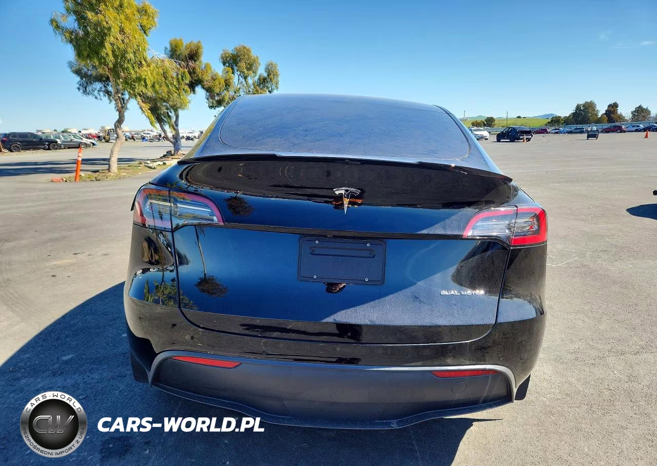 2022 Tesla Y VIN:7SAYGDEE8NF552559 - 6