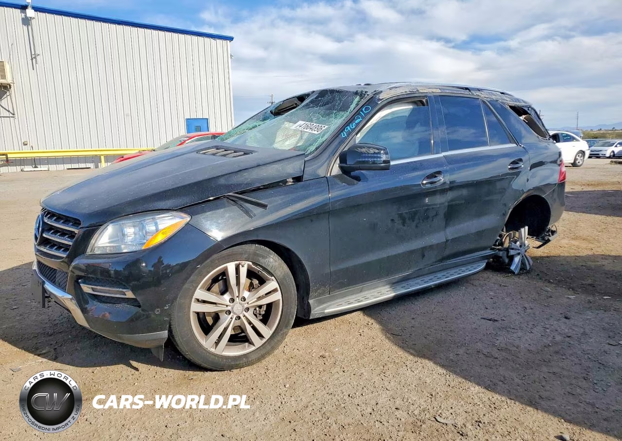 2015 Mercedes-Benz Ml – zdjęcie 1 z 12