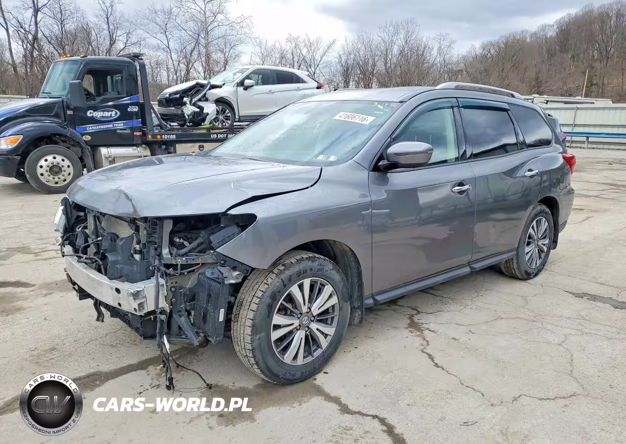 2020 Nissan Pathfinder Sv