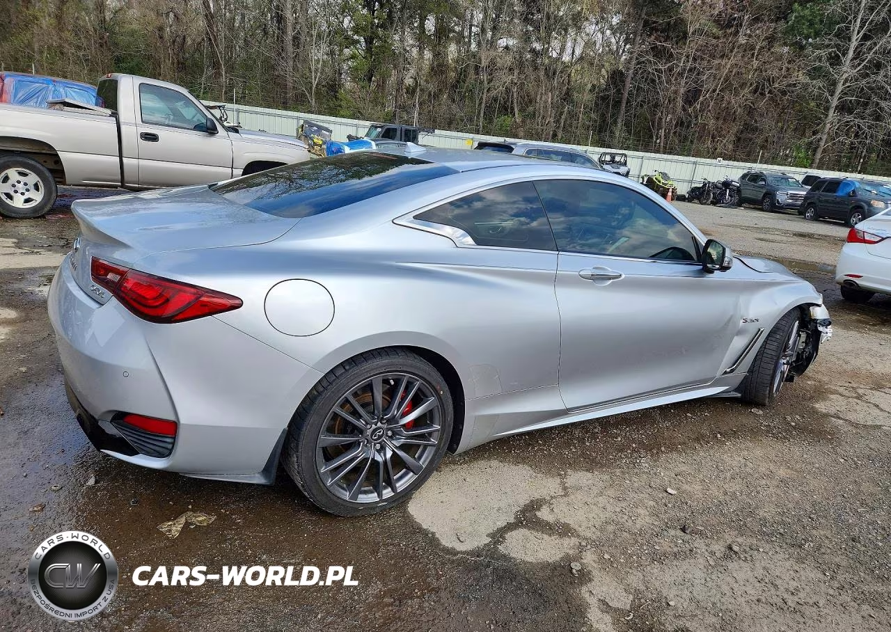 2017 Infiniti Q60 Red Sport 400 VIN:JN1FV7EK1HM610253 - 3