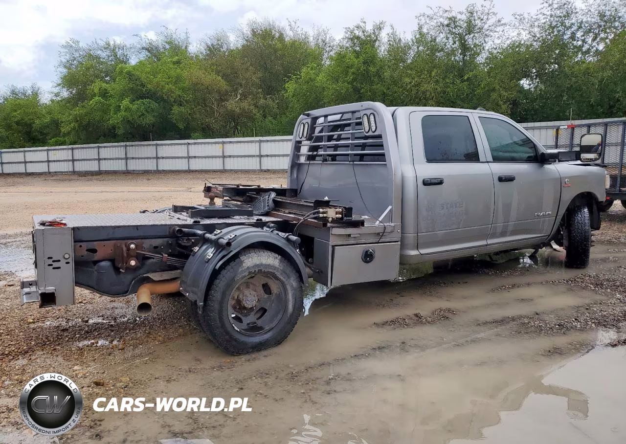 2022 Ram 3500 VIN:3C7WRTCL9NG108033 - 3