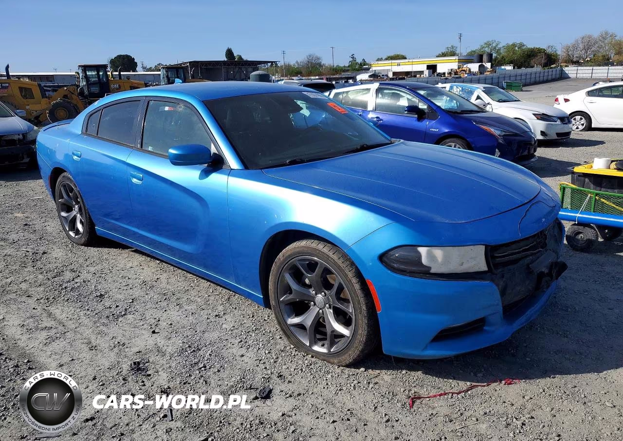 2015 Dodge Charger Sxt VIN:2C3CDXHG4FH897389 - 4