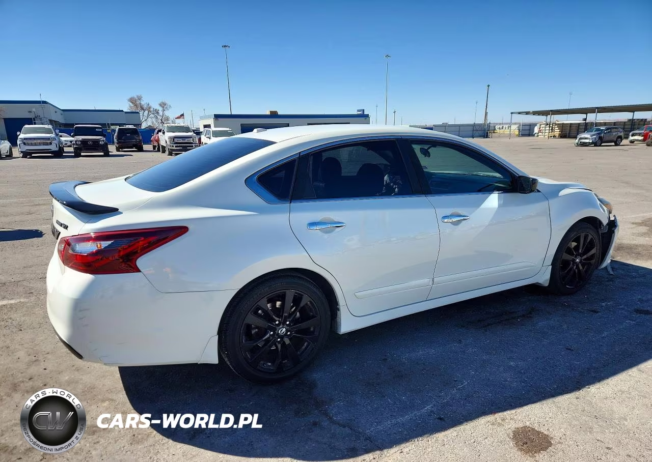 2018 Nissan Altima 2.5 Sr VIN:1N4AL3AP5JC180963 - 3