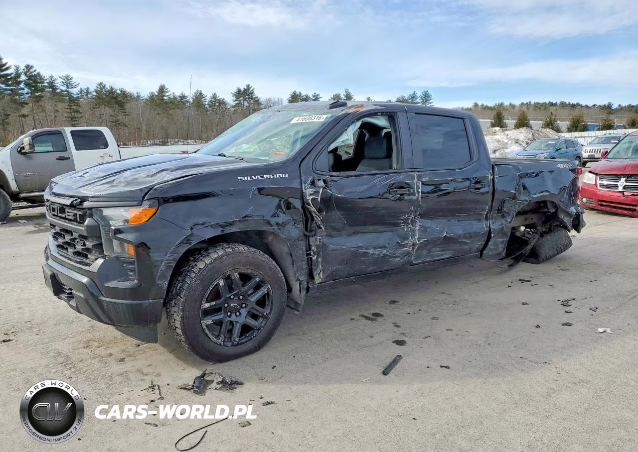 2022 Chevrolet Silverado K1500 Custom