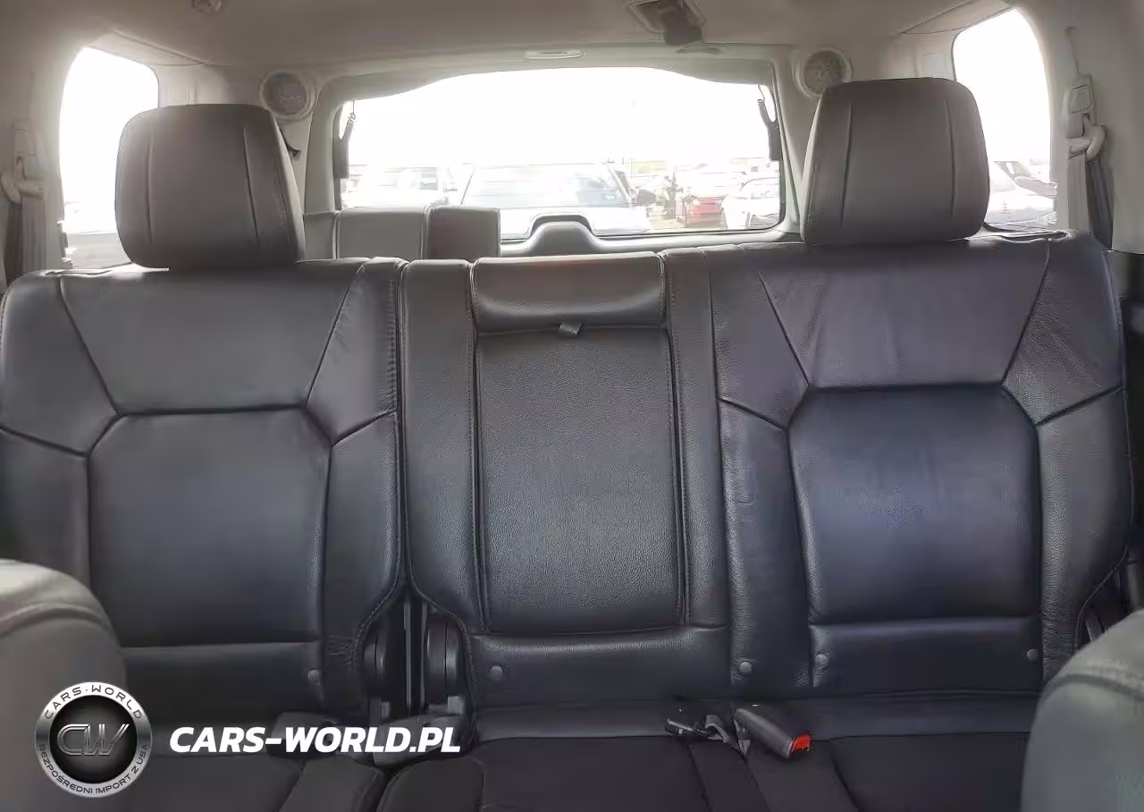 2015 Honda Pilot Touring VIN:5FNYF4H96FB038046 - 10