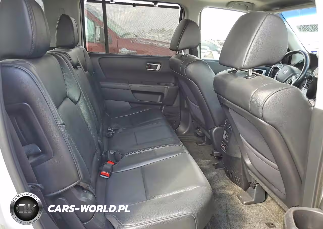 2015 Honda Pilot Touring VIN:5FNYF4H96FB038046 - 11