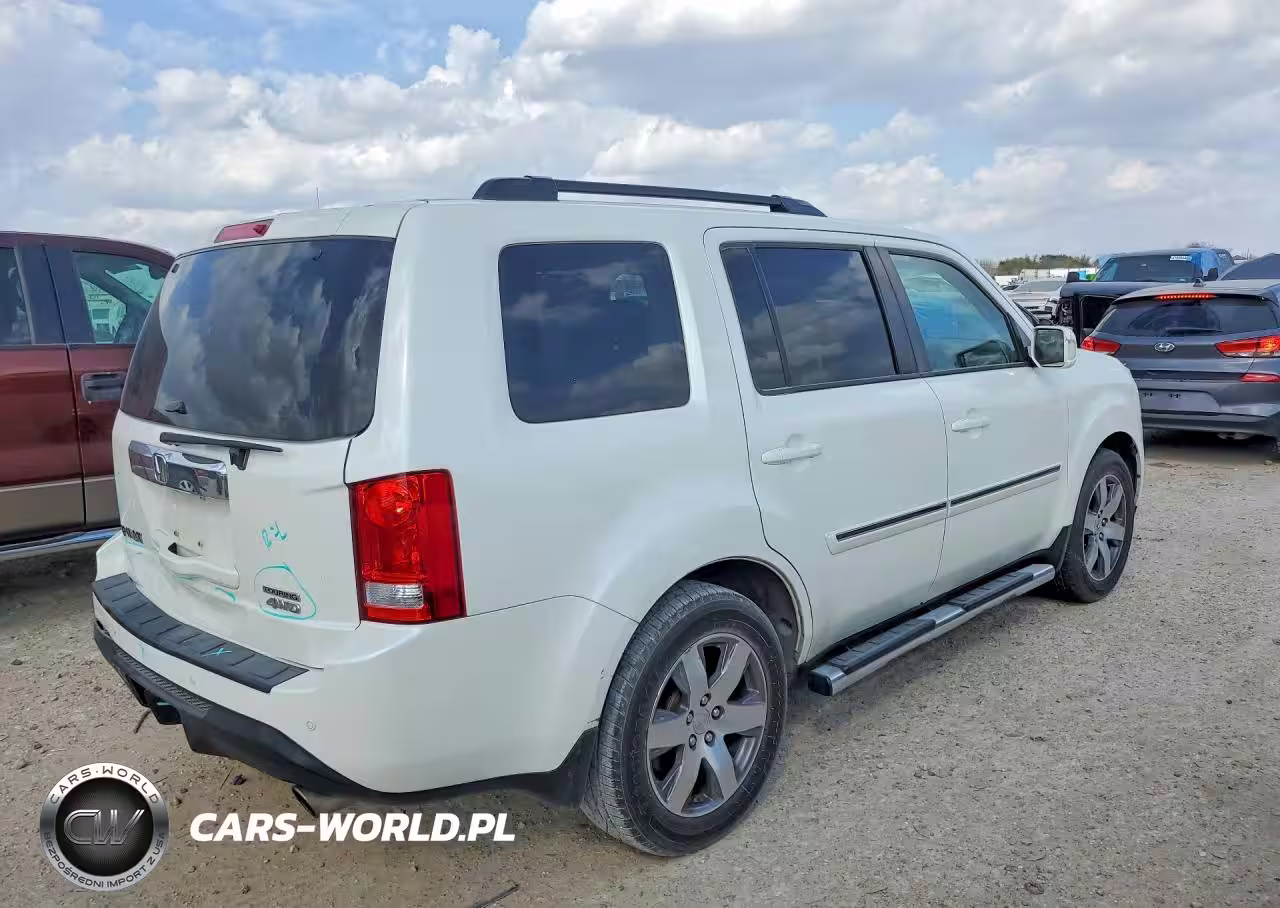 2015 Honda Pilot Touring VIN:5FNYF4H96FB038046 - 3