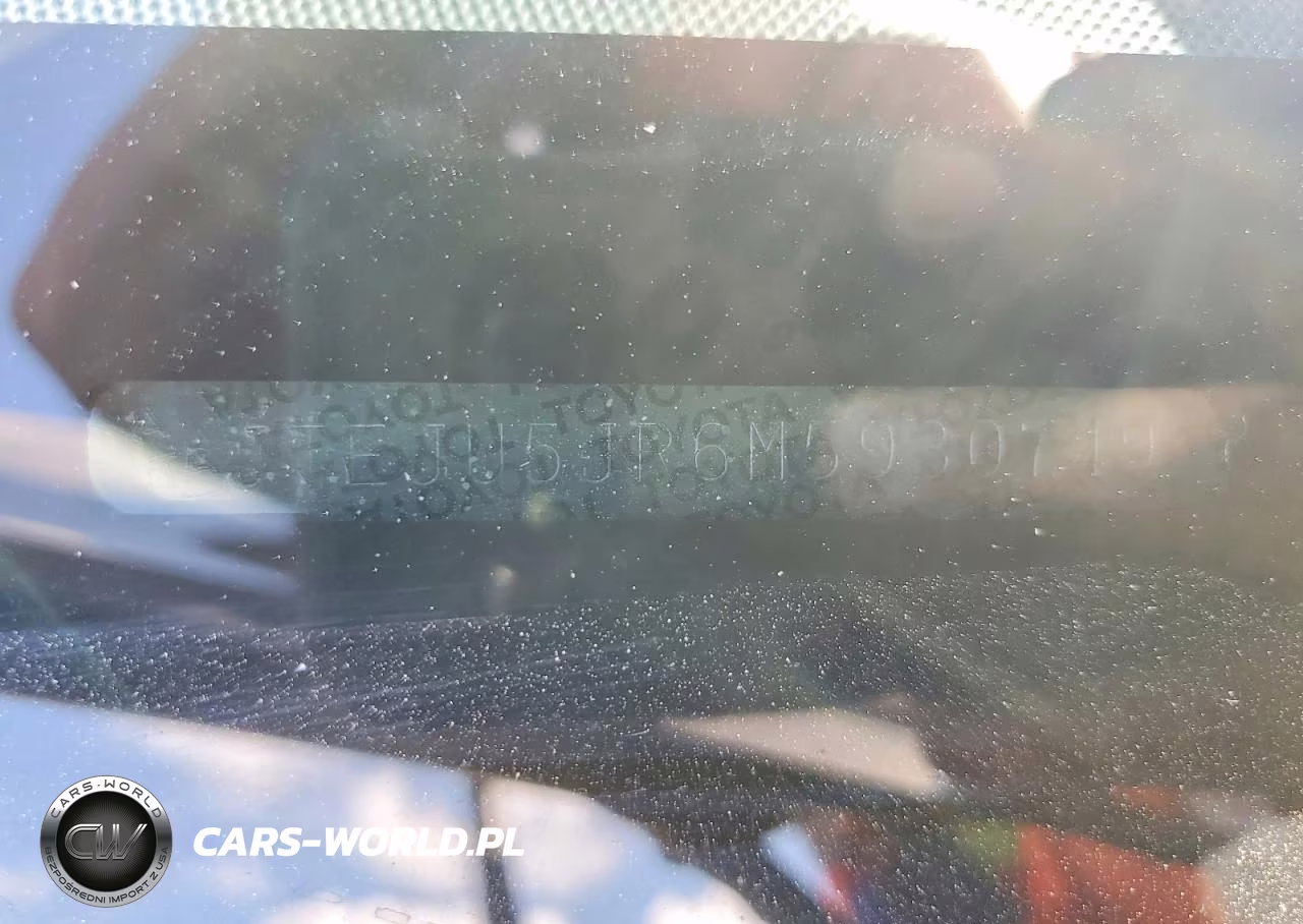 2021 Toyota 4Runner Nightshade Edition VIN:JTEJU5JR6M5930749 - 13