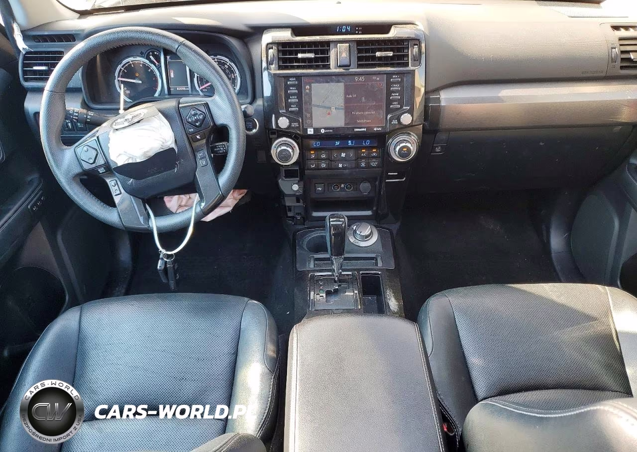 2021 Toyota 4Runner Nightshade Edition VIN:JTEJU5JR6M5930749 - 8