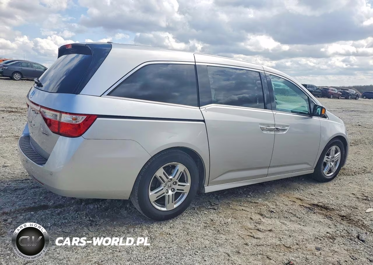 2012 Honda Odyssey VIN:5FNRL5H9XCB134275 - 3