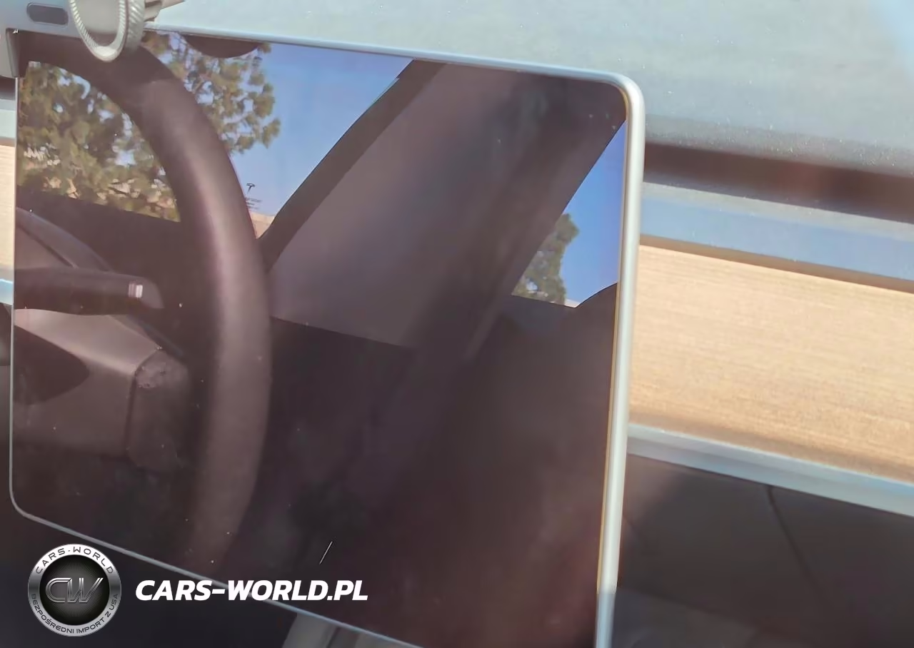 2022 Tesla Model 3 VIN:5YJ3E1EA9NF157153 - 9