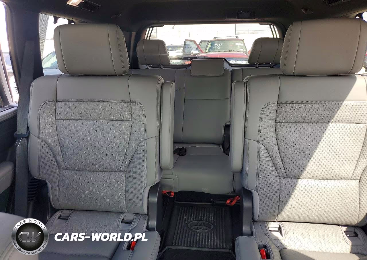 2025 Toyota Sequoia Limited VIN:7SVAAABA0SX054718 - 10