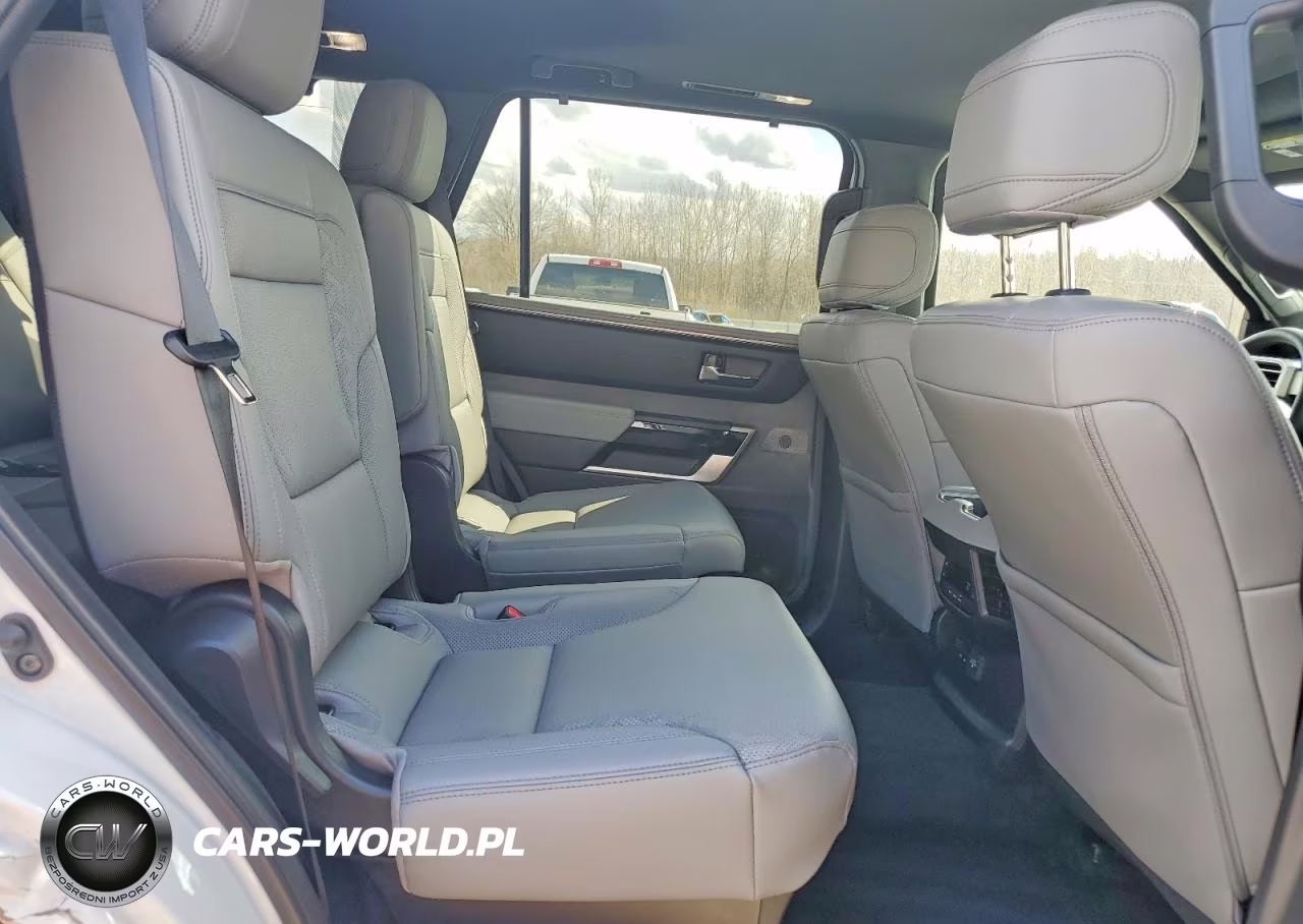2025 Toyota Sequoia Limited VIN:7SVAAABA0SX054718 - 11