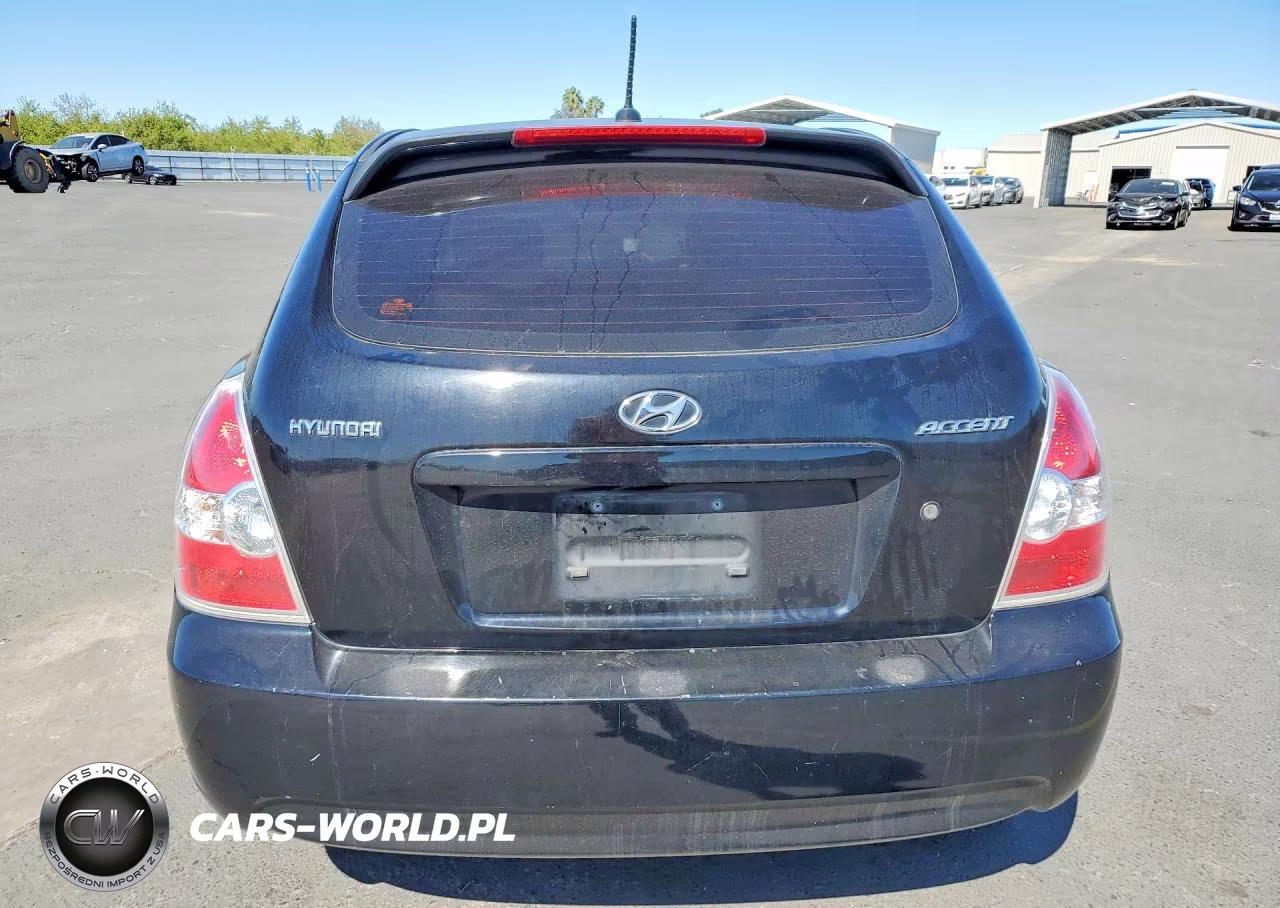 2008 Hyundai Accent Gs VIN:KMHCM36C58U102897 - 6