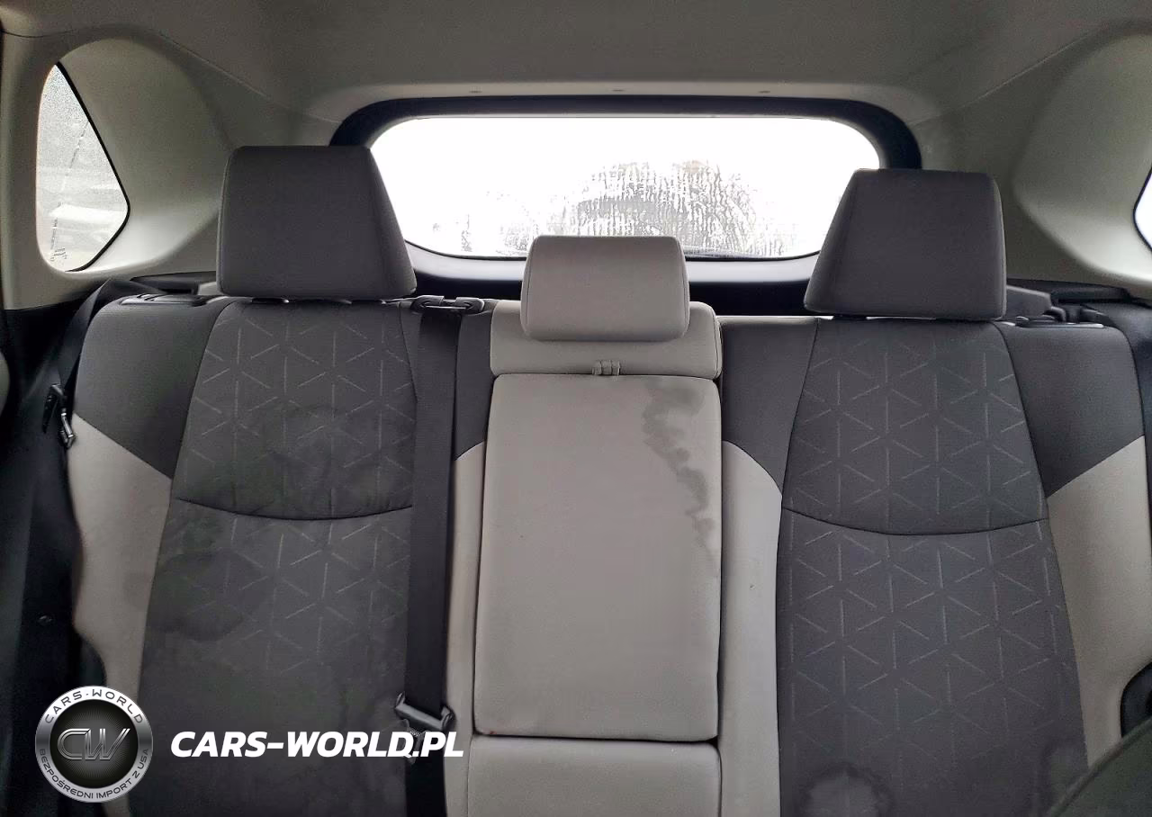 2021 Toyota Rav4 Xle VIN:2T3W1RFV3MC141677 - 10