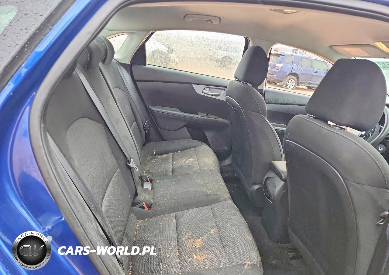 2024 Kia Forte Lxs VIN:3KPF24AD2RE717601 - 10