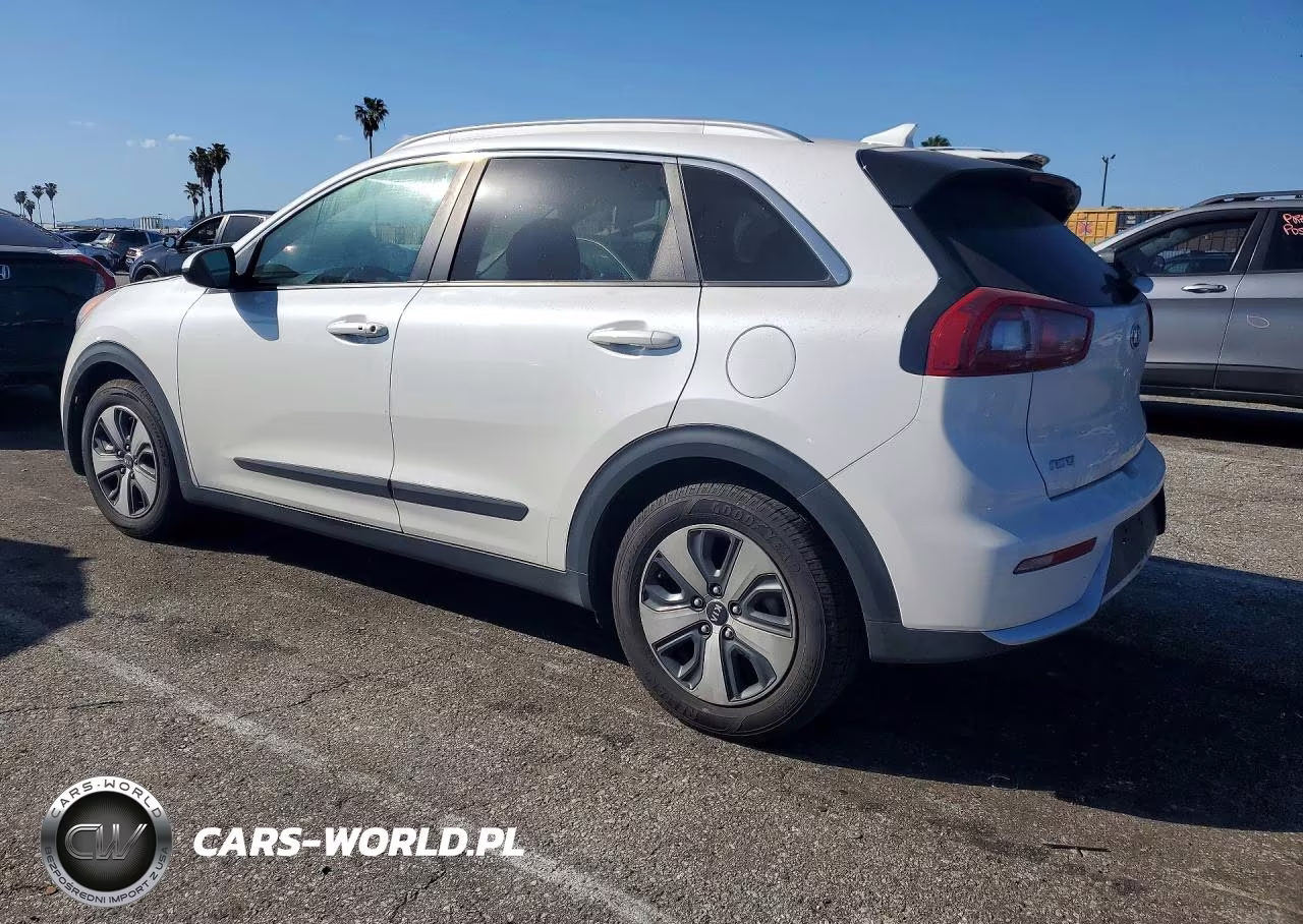 2017 Kia Niro Lx VIN:KNDCB3LC5H5058036 - 2
