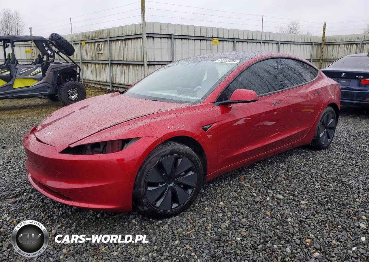 Główne zdjęcie 2025 Tesla Model 3