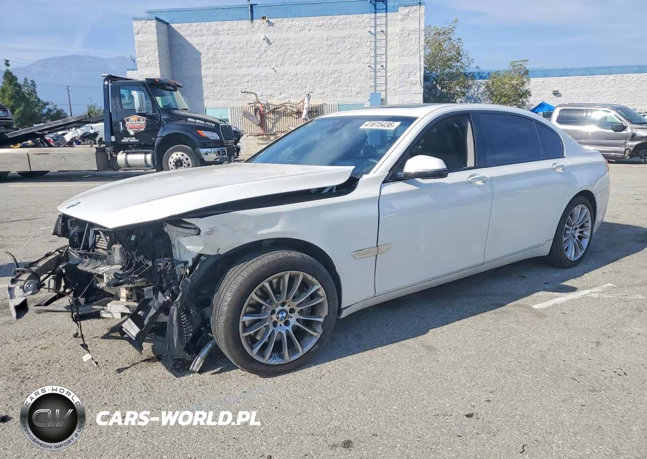 2014 BMW 750 Lxi