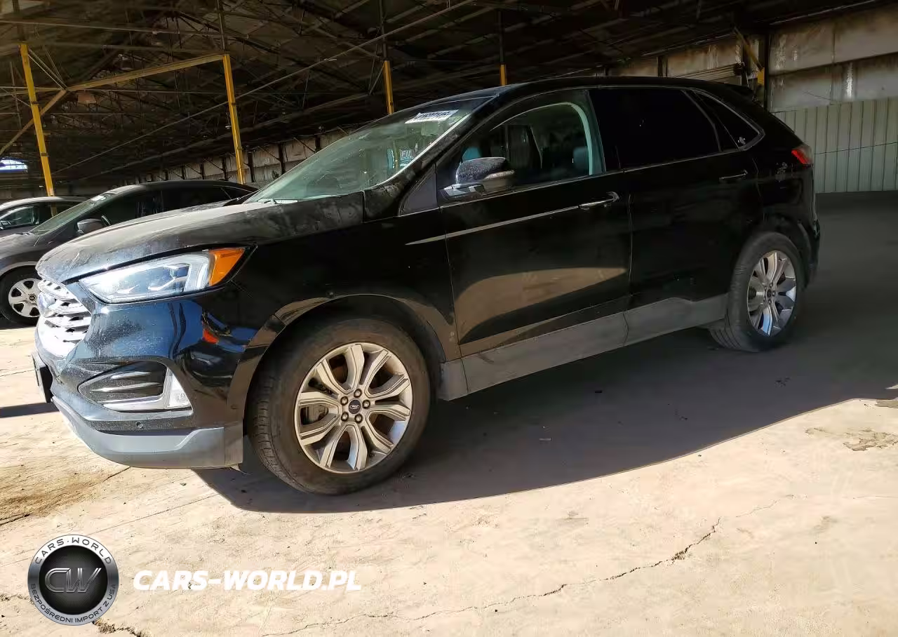 2020 Ford Edge Titanium