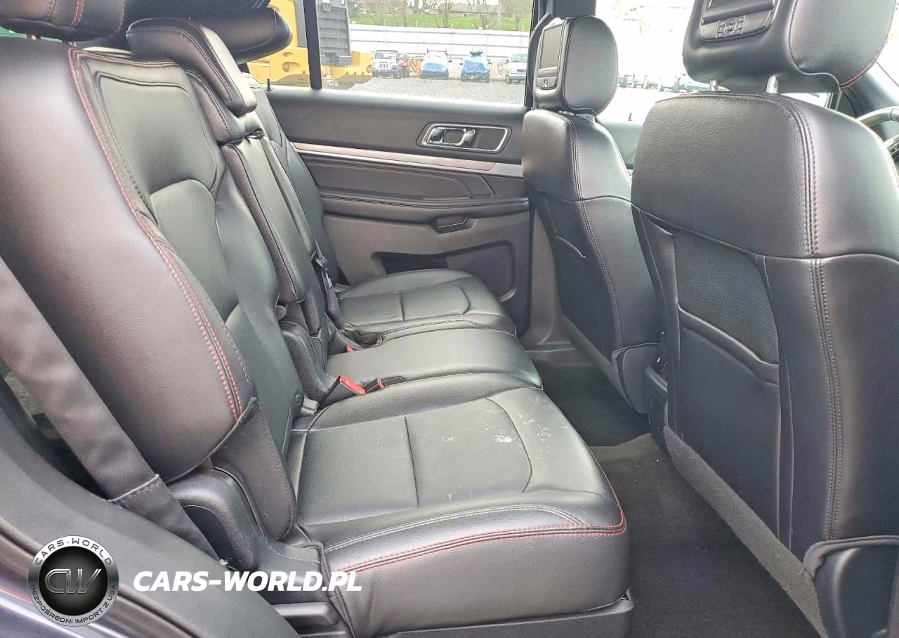 2017 Ford Explorer Sport VIN:1FM5K8GT9HGD04991 - 10