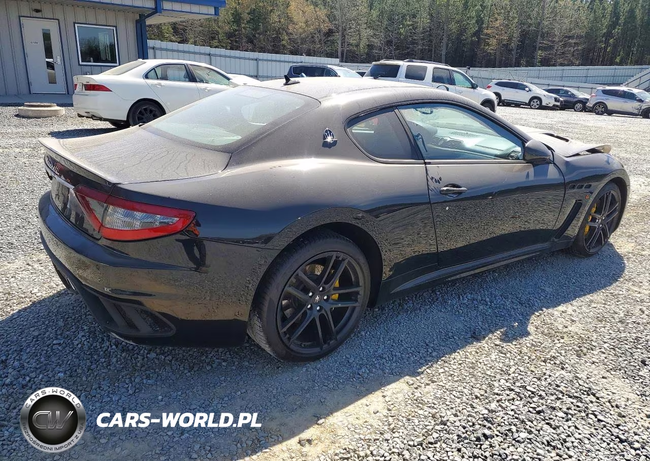2014 Maserati Granturismo S VIN:ZAM45VLA1E0078049 - 3