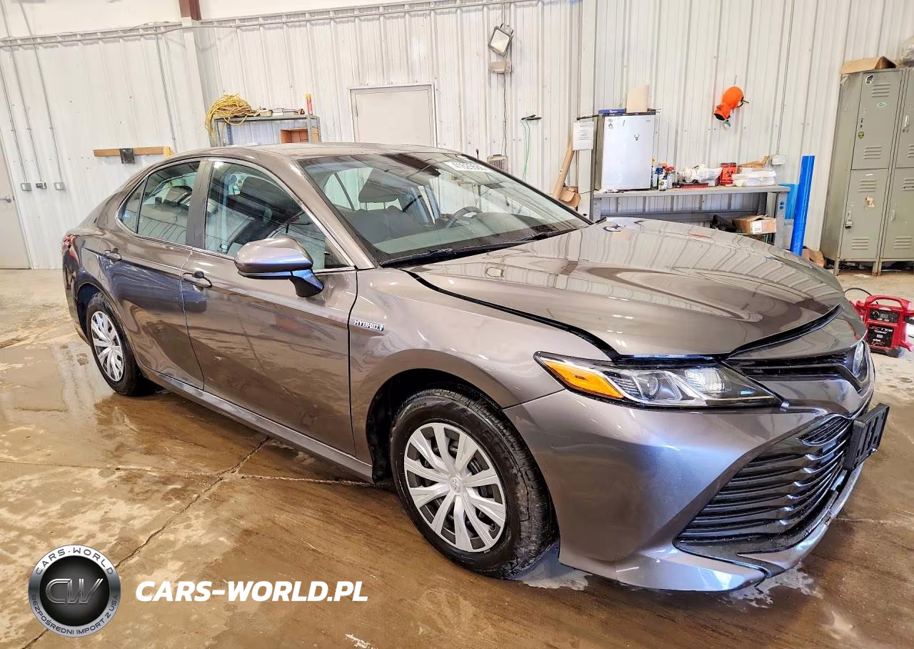 2020 Toyota Camry Hybrid Le VIN:4T1C31AK4LU532855 - 4