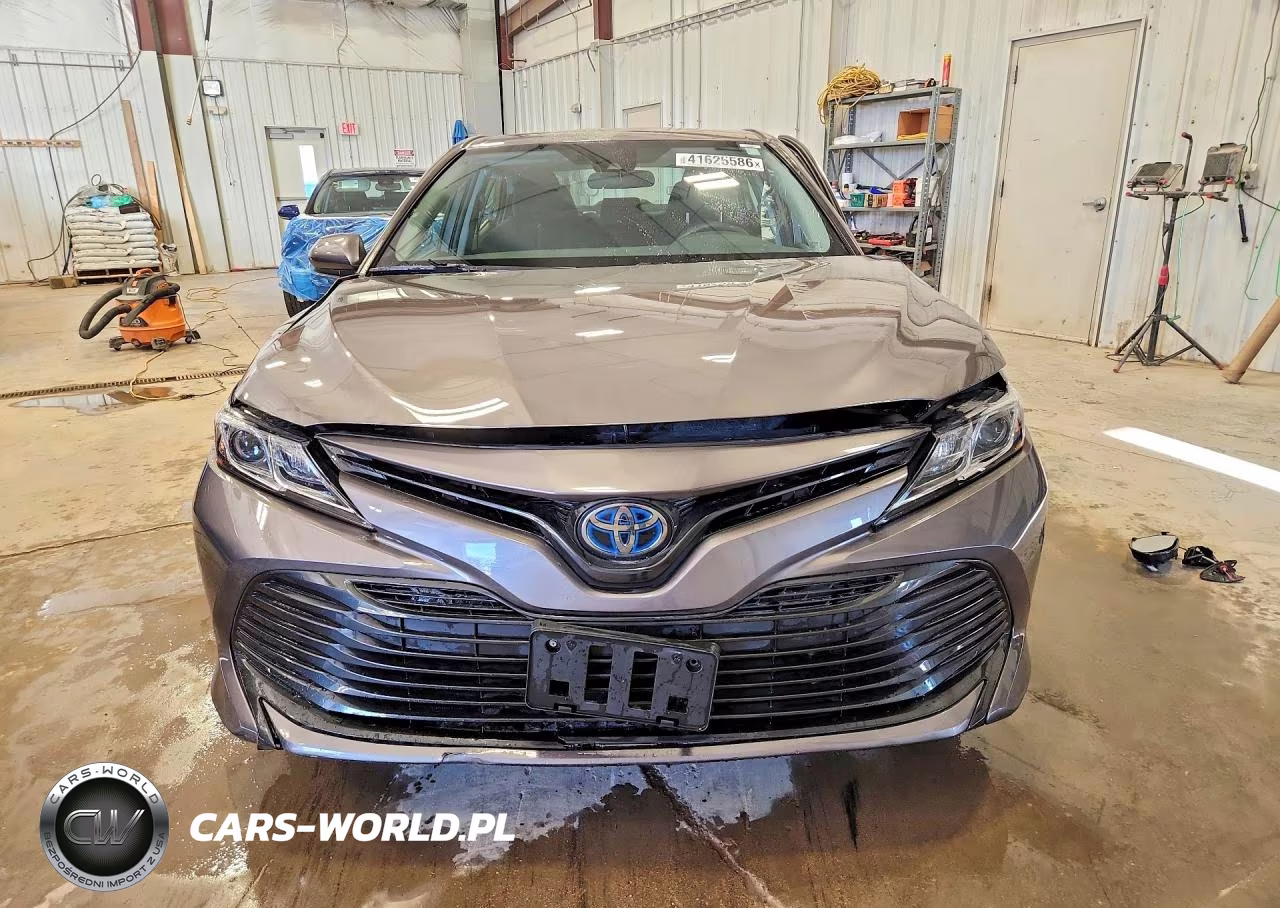 2020 Toyota Camry Hybrid Le VIN:4T1C31AK4LU532855 - 5