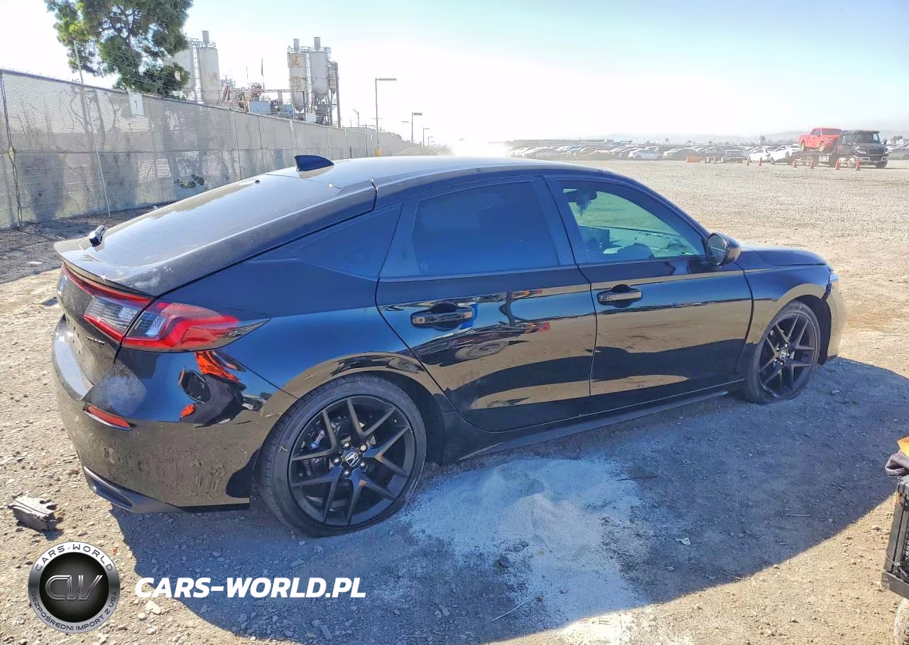 2026 Honda Civic Sport VIN:19XFL2H81TE004920 - 3