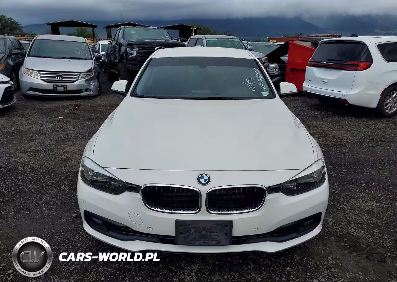 2017 BMW 320 I VIN:WBA8A9C56HK619873 - 5