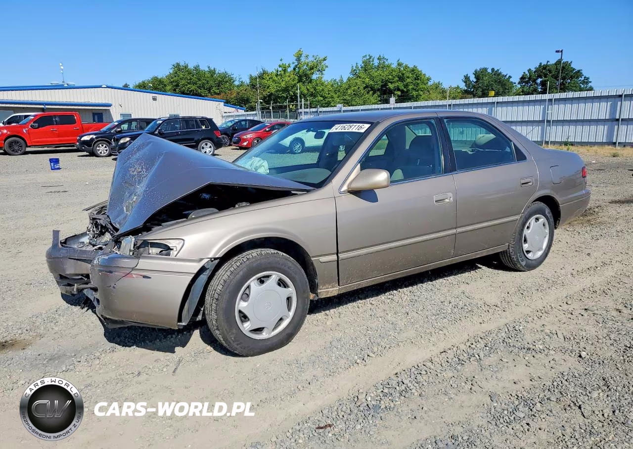 1999 Toyota Camry Ce