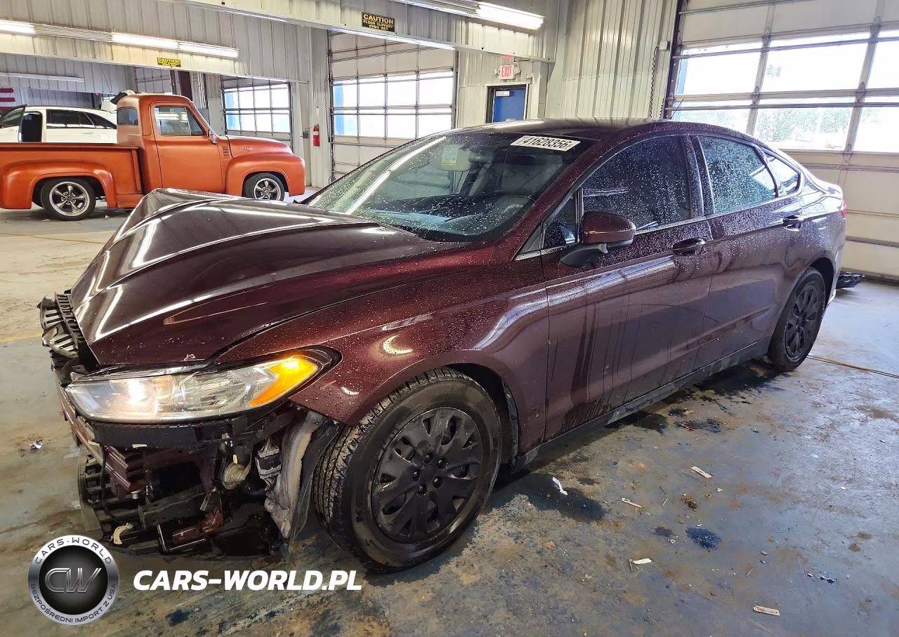2013 Ford Fusion S