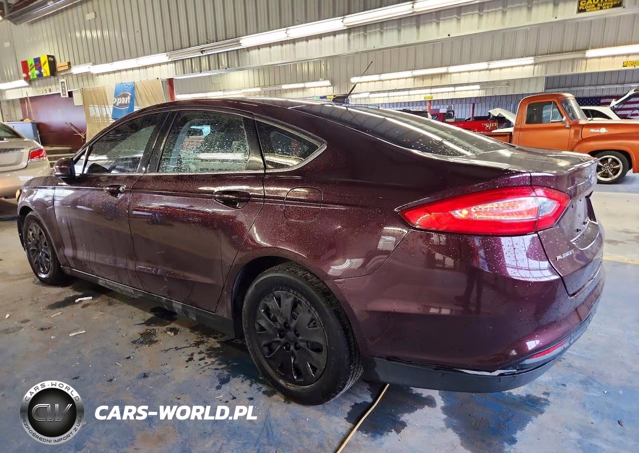 2013 Ford Fusion S VIN:3FA6P0G79DR320325 - 2