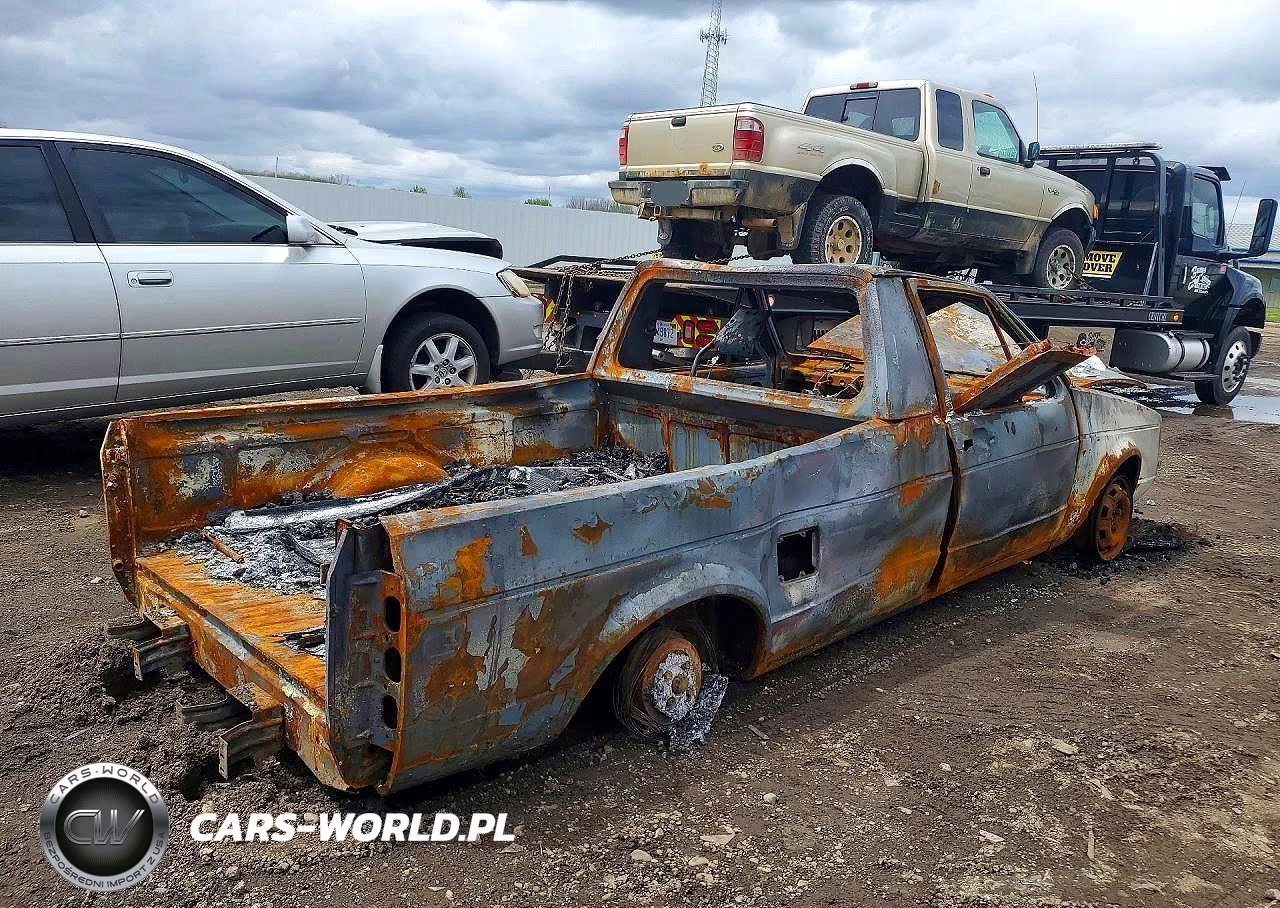 1982 Volkswagen Rabbit Truck VIN:1V1LG017XCV002157 - 3
