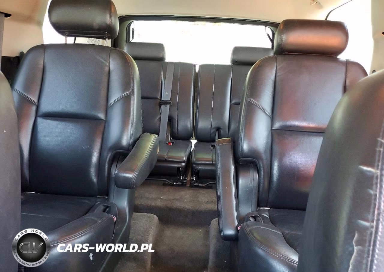 2010 GMC Yukon Denali VIN:1GKUCEEF6AR233529 - 10