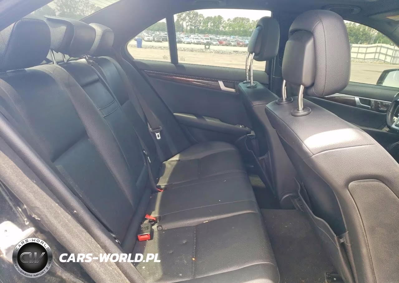 2013 Mercedes-Benz C 350 VIN:WDDGF5HB2DA849522 - 10