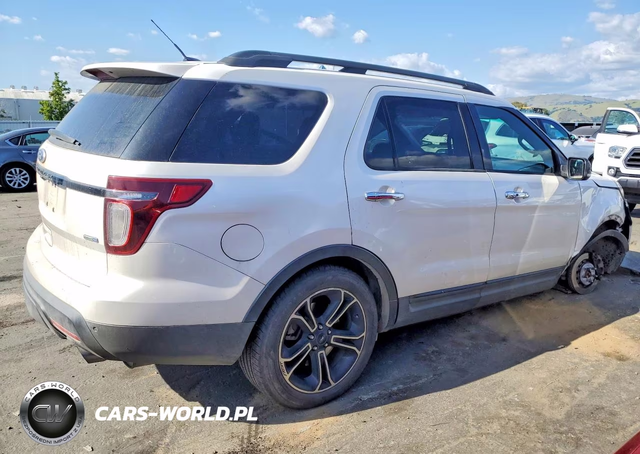 2014 Ford Explorer Sport VIN:1FM5K8GT6EGB79217 - 3