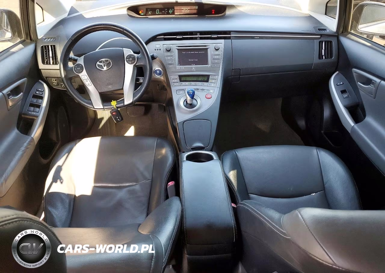 2012 Toyota Prius Four VIN:JTDKN3DU4C5488756 - 8