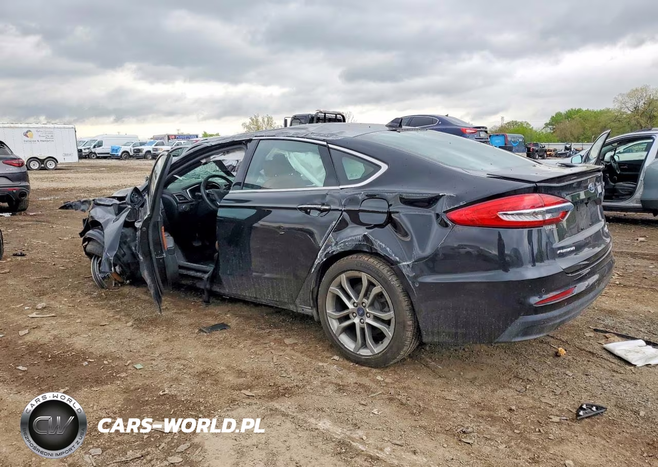2019 Ford Fusion Titanium VIN:3FA6P0RU9KR255511 - 2
