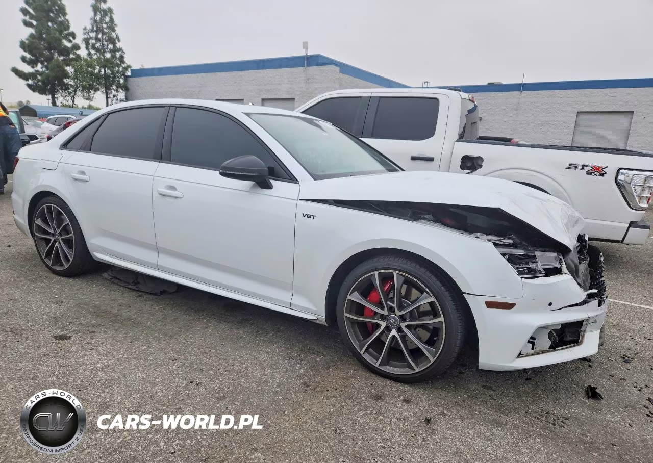 2018 Audi S4 Premium Plus VIN:WAUB4AF49JA141381 - 4