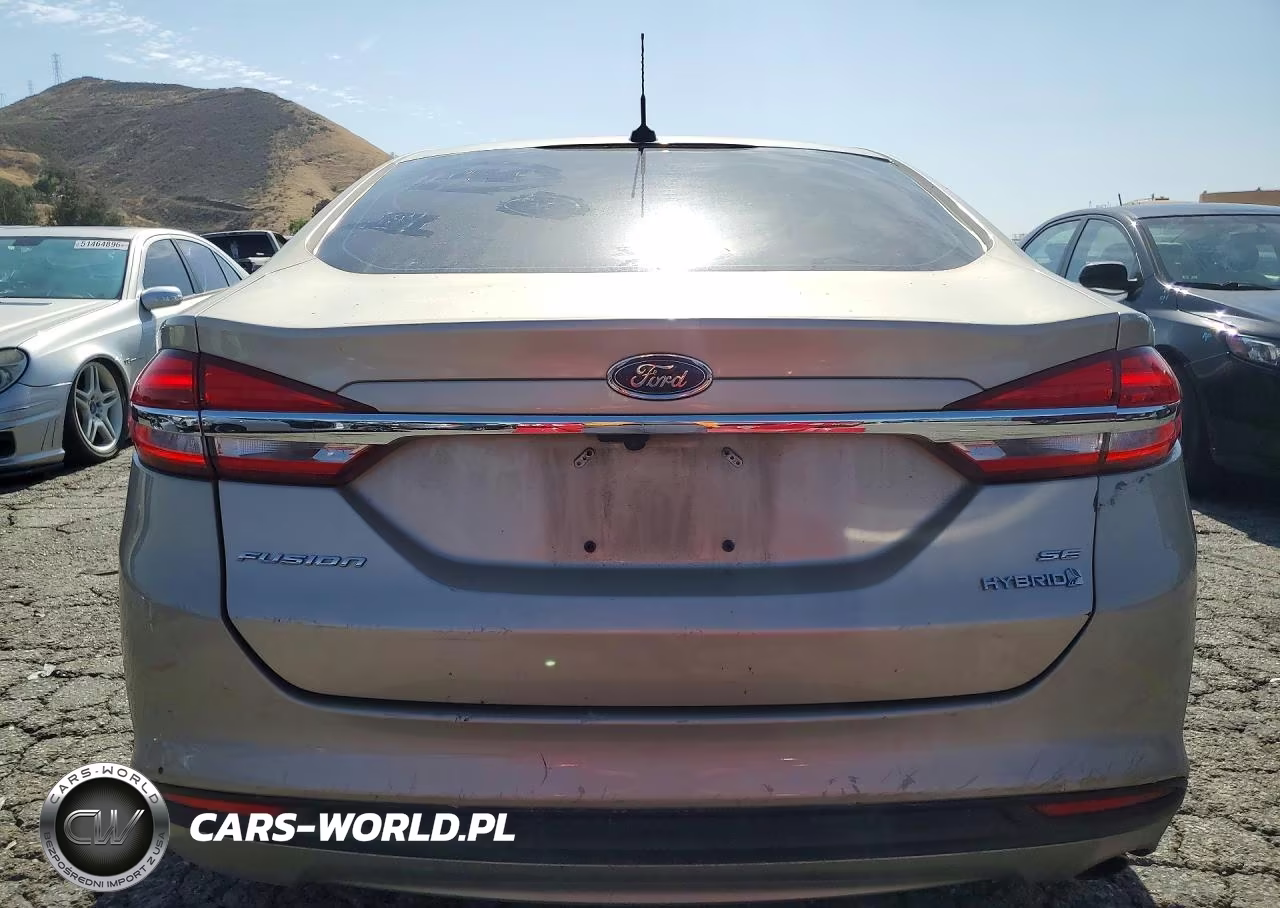 2017 Ford Fusion Se Hybrid VIN:3FA6P0LUXHR306838 - 6