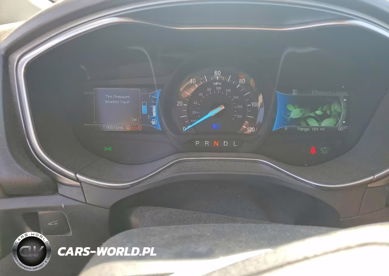 2017 Ford Fusion Se Hybrid VIN:3FA6P0LUXHR306838 - 9