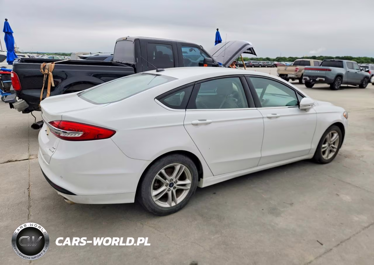 2018 Ford Fusion Se VIN:3FA6P0HD1JR197961 - 3