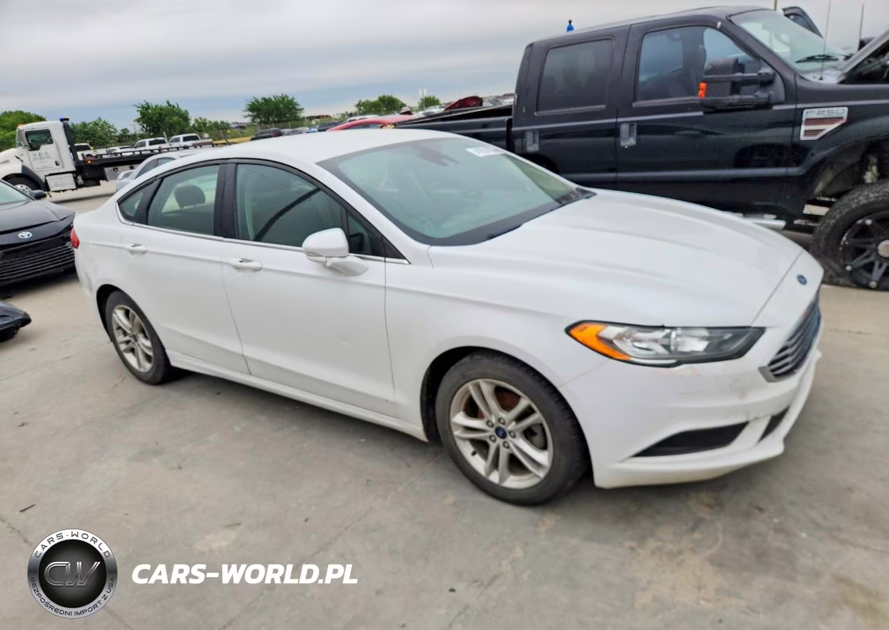 2018 Ford Fusion Se VIN:3FA6P0HD1JR197961 - 4