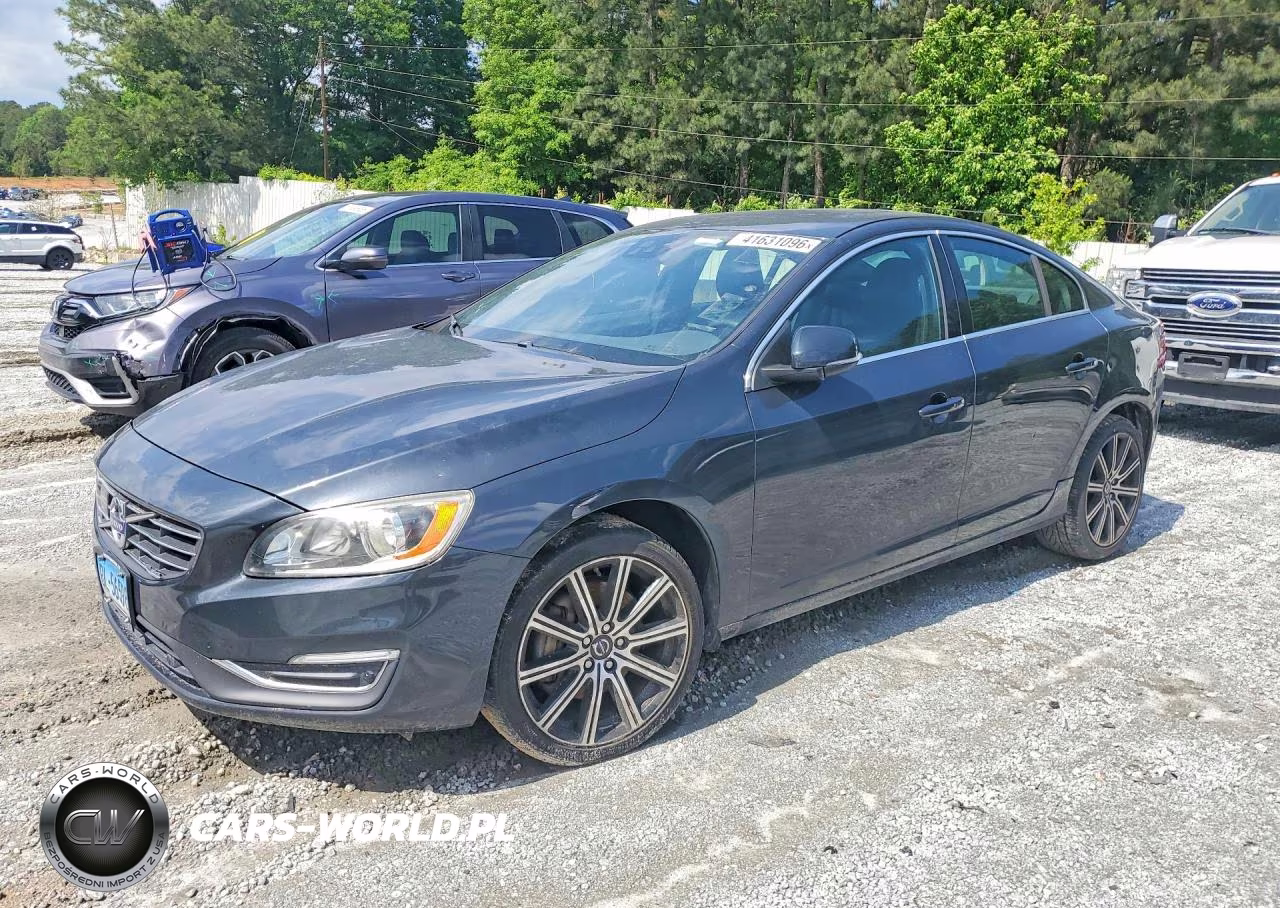 2015 Volvo S60 Platinum