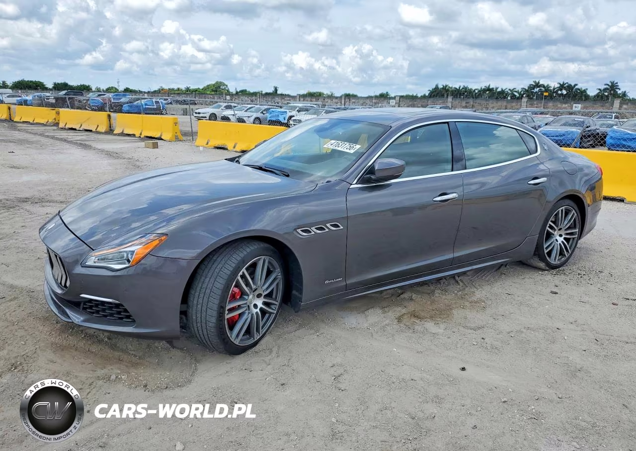 2018 Maserati Quattroporte S