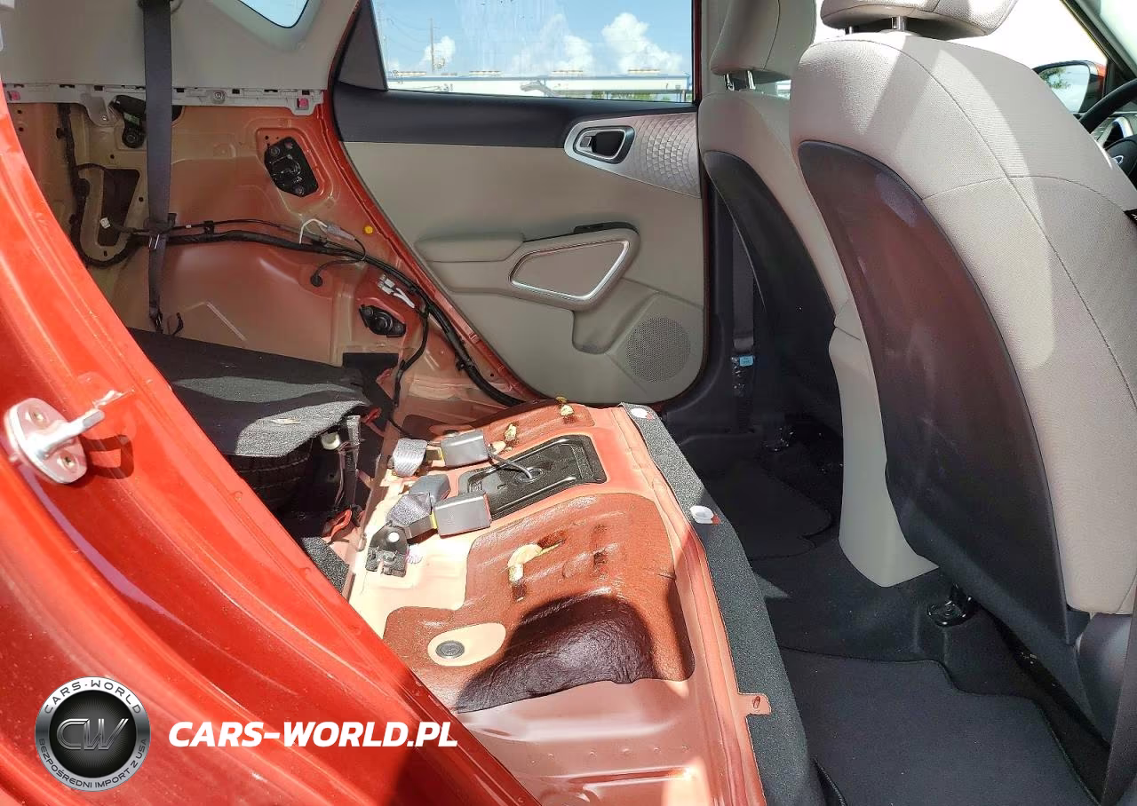 2020 Kia Soul Lx VIN:KNDJ23AU5L7060370 - 11