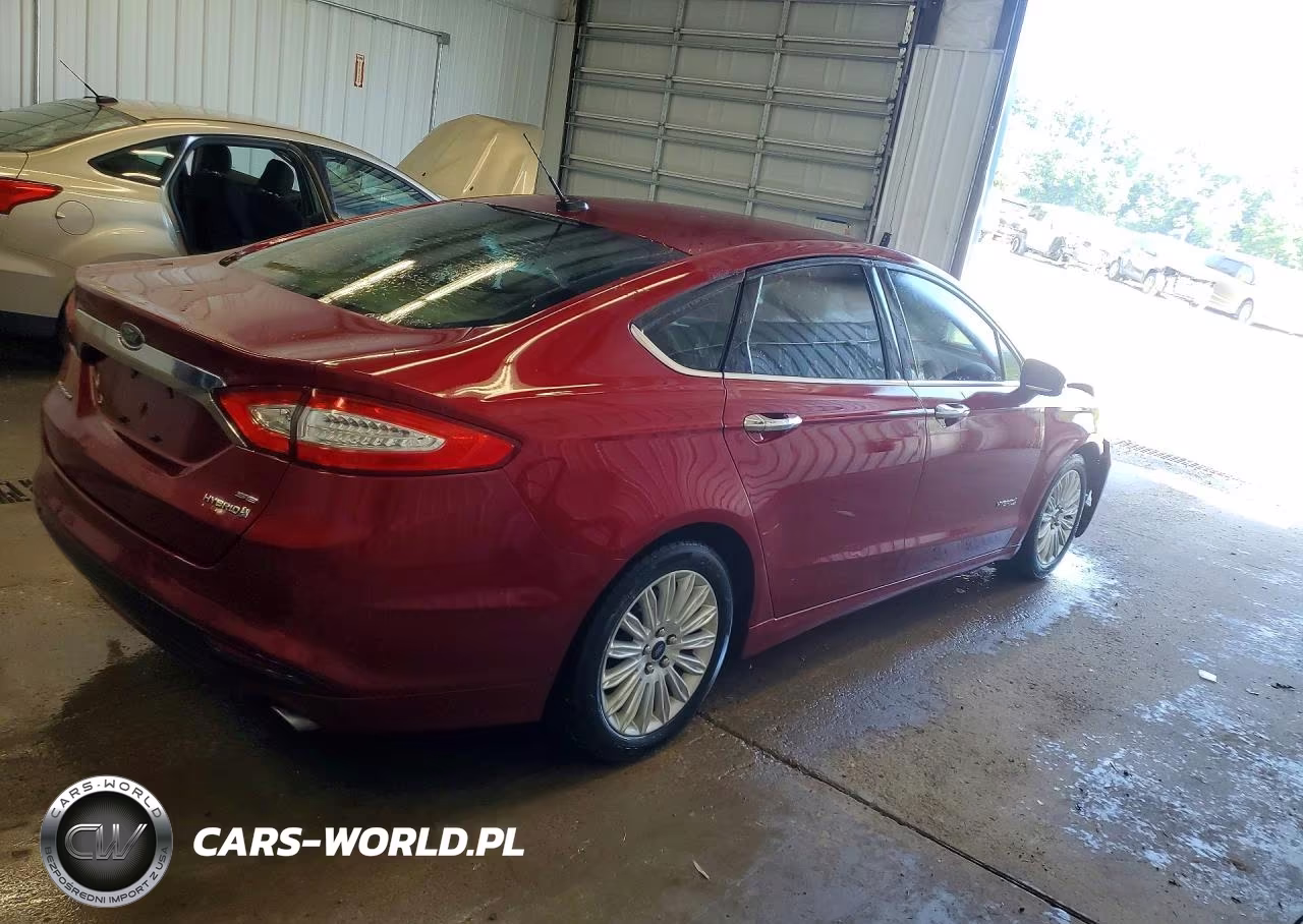 2015 Ford Fusion Se Hybrid VIN:3FA6P0LU1FR204230 - 3