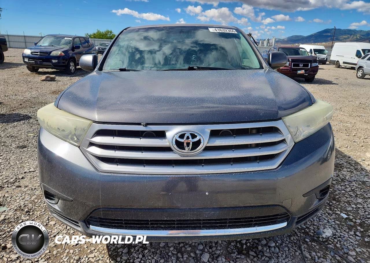 2013 Toyota Highlander Base VIN:5TDZA3EH8DS035697 - 5