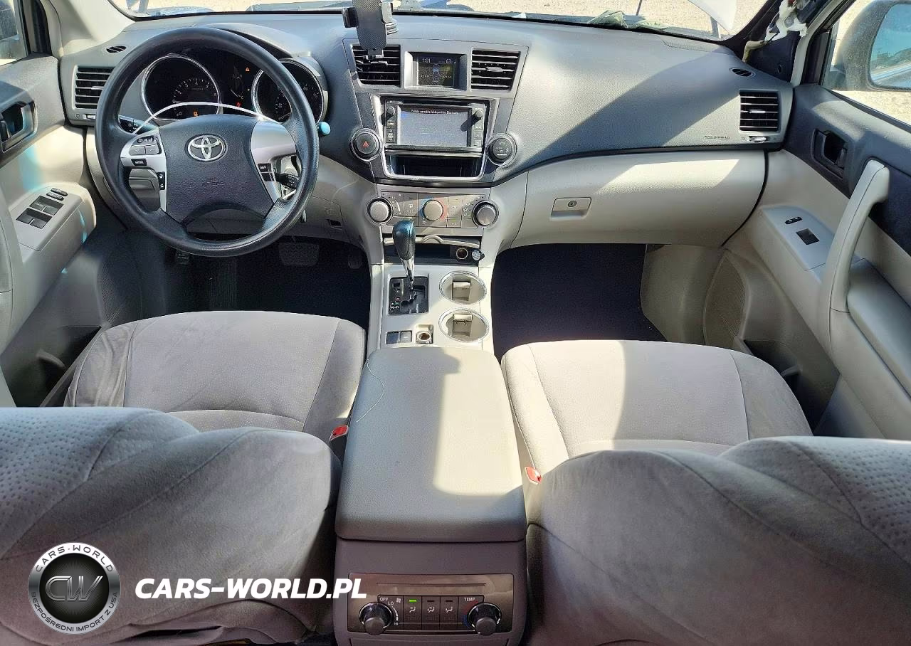 2013 Toyota Highlander Base VIN:5TDZA3EH8DS035697 - 8